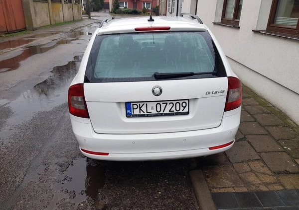 Skoda Octavia cena 16200 przebieg: 283000, rok produkcji 2010 z Kłodawa małe 29